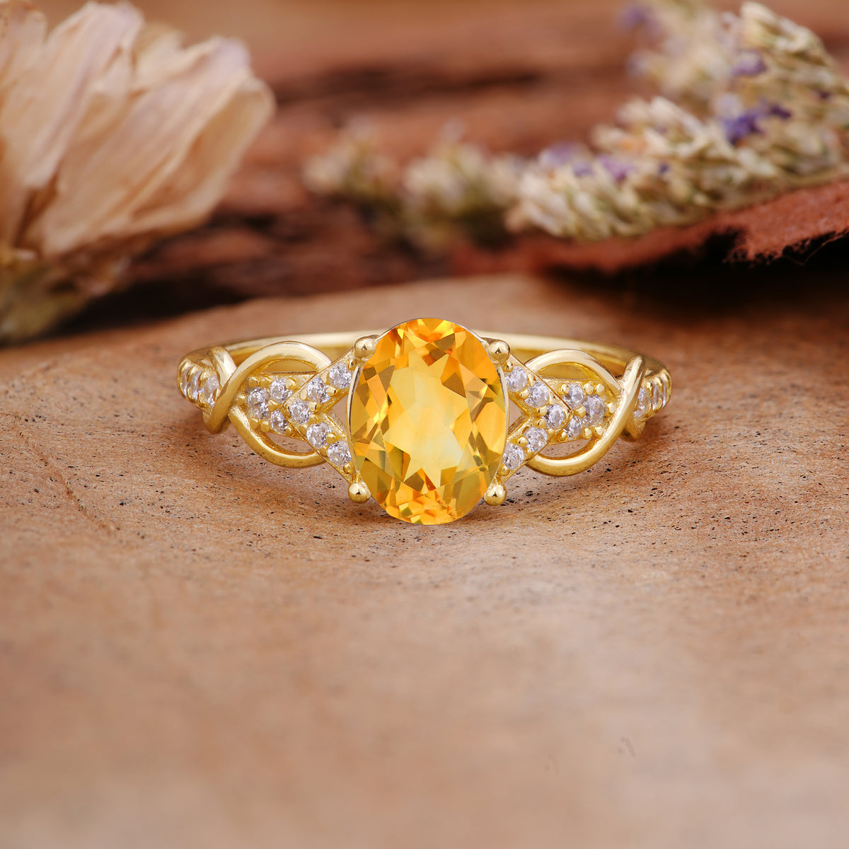 SR17022 Citrine Ring - Yellow-Gold