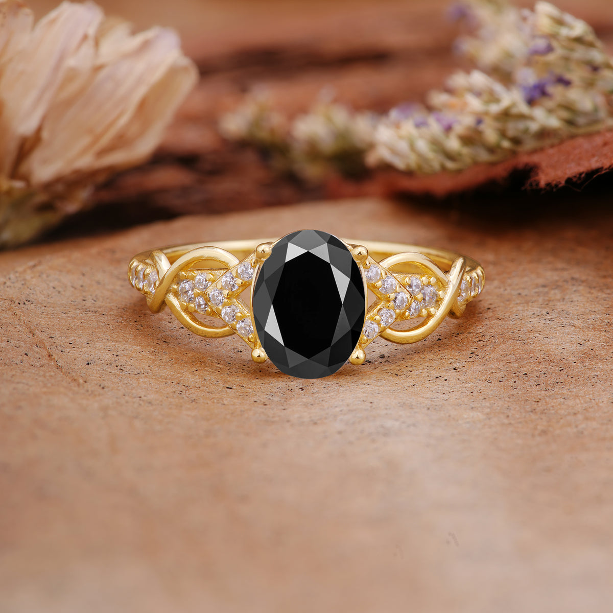 SR17022 Black Onyx Ring - Yellow-Gold