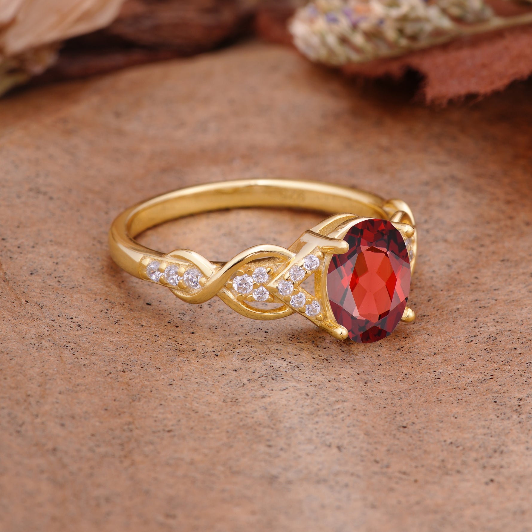 SR17022 Garnet Ring - White-Gold