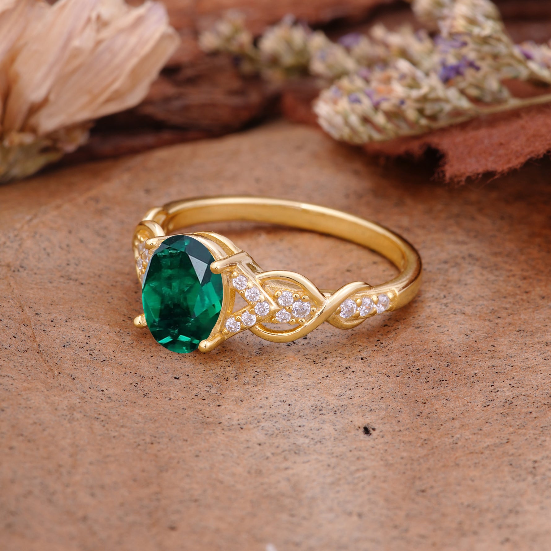 SR17022 Emerald Ring - White-Gold