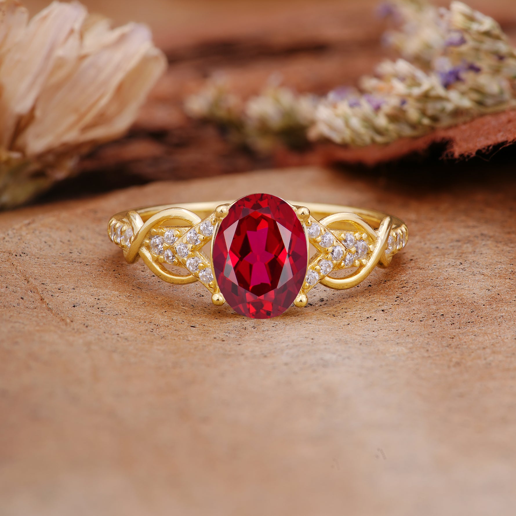 SR17022 Ruby Ring - Yellow-Gold