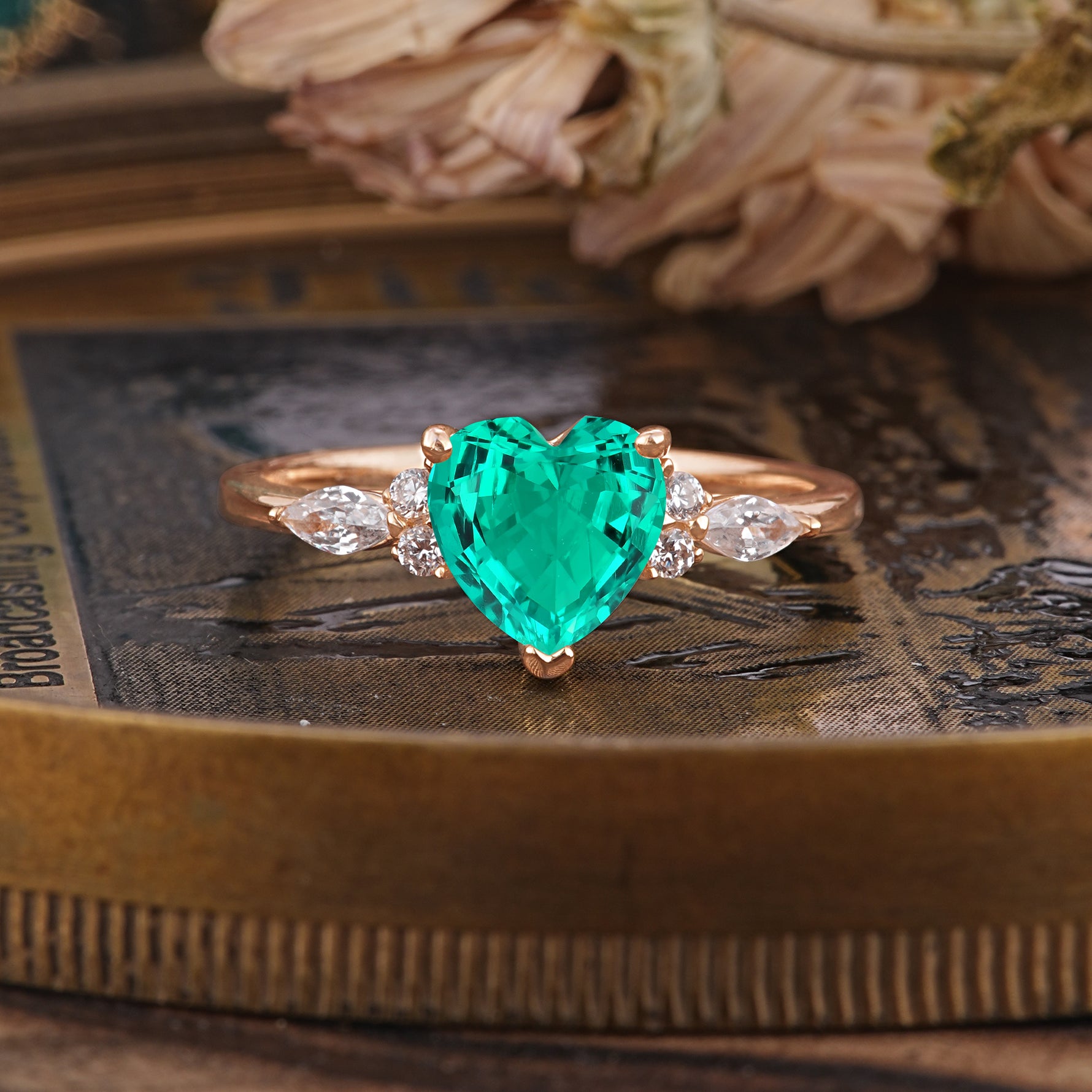 SR17025 Emerald Ring - Additional view