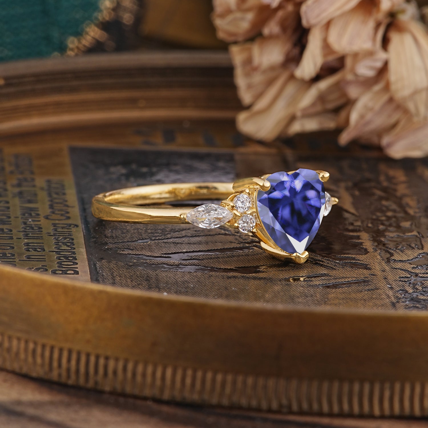 SR17025 Tanzanite Ring - Rose-Gold