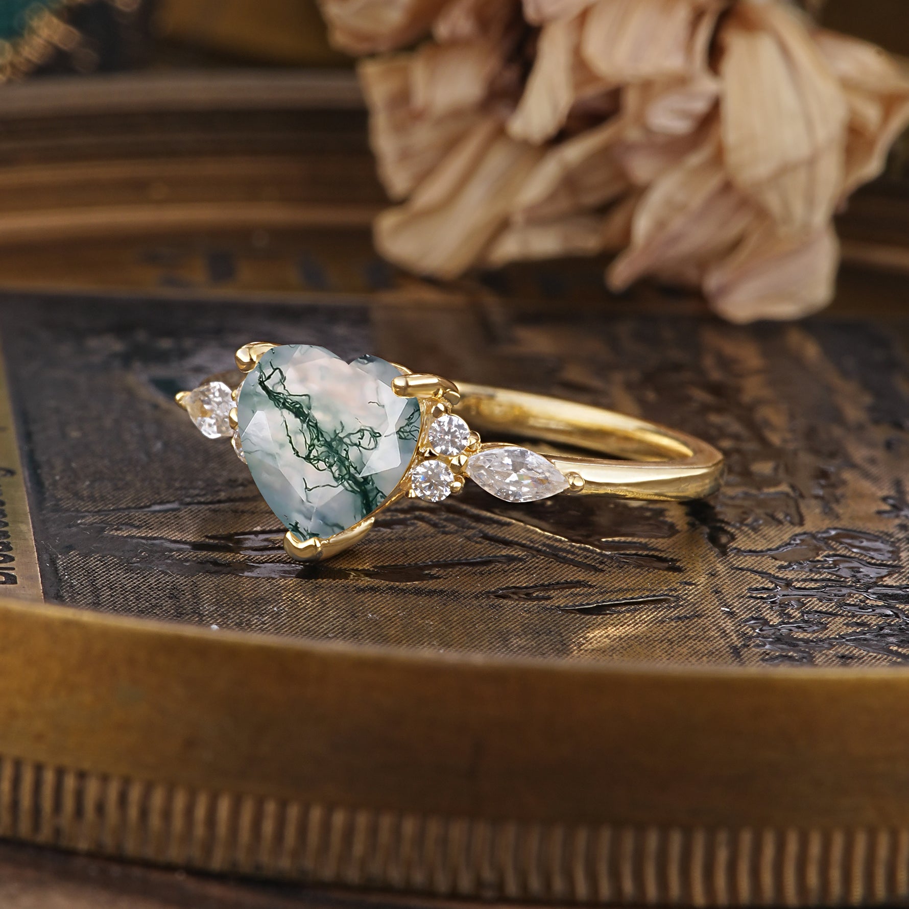 SR17025 Moss Agate Ring - White-Gold