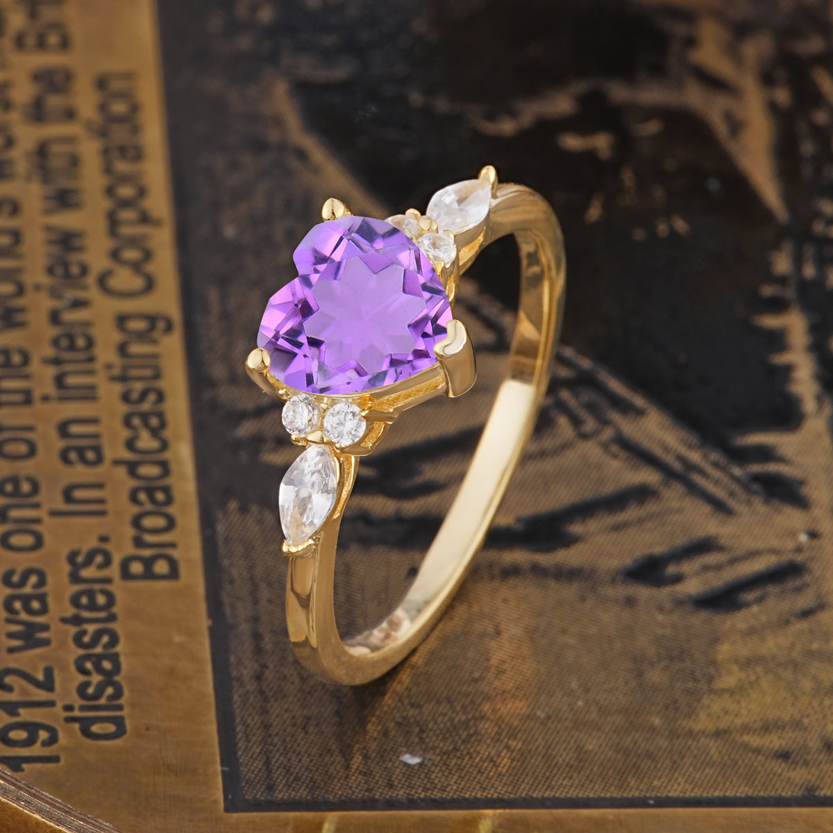 SR17025 Amethyst Ring - Additional view