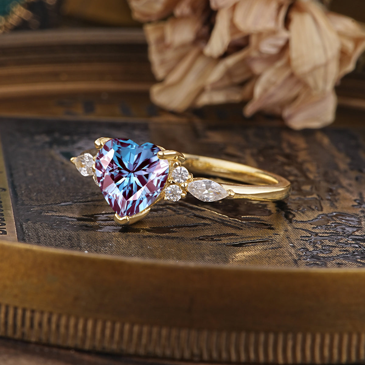 SR17025 Alexandrite Ring - White-Gold