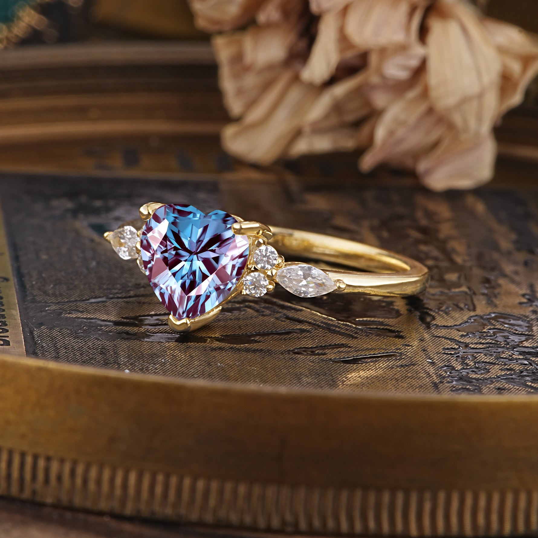 SR17025 Alexandrite Ring - White-Gold