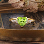 SR17025 Peridot Ring - Yellow-Gold