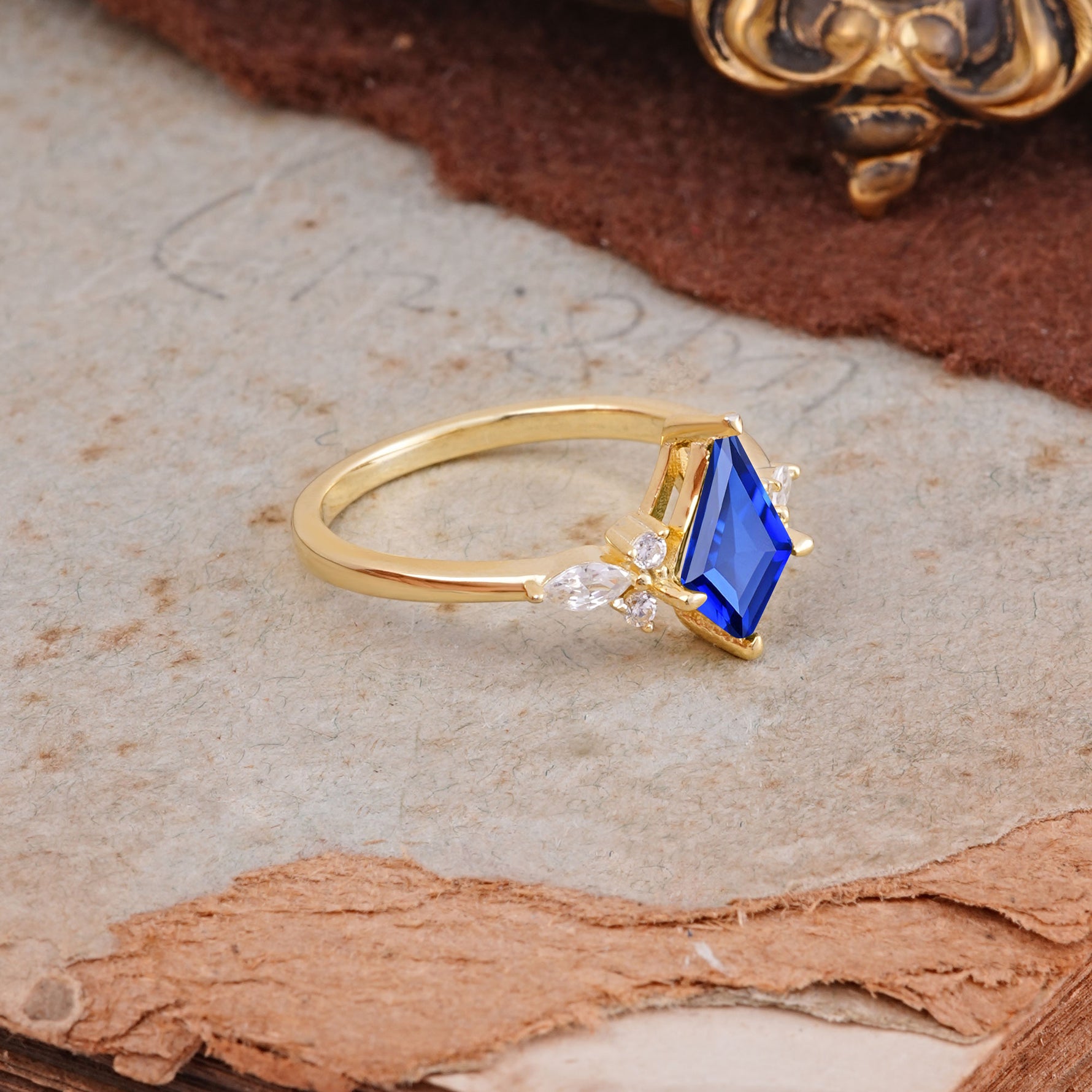 Classic 4 Prong Kite Cut Sapphire Engagement Ring - Additional view