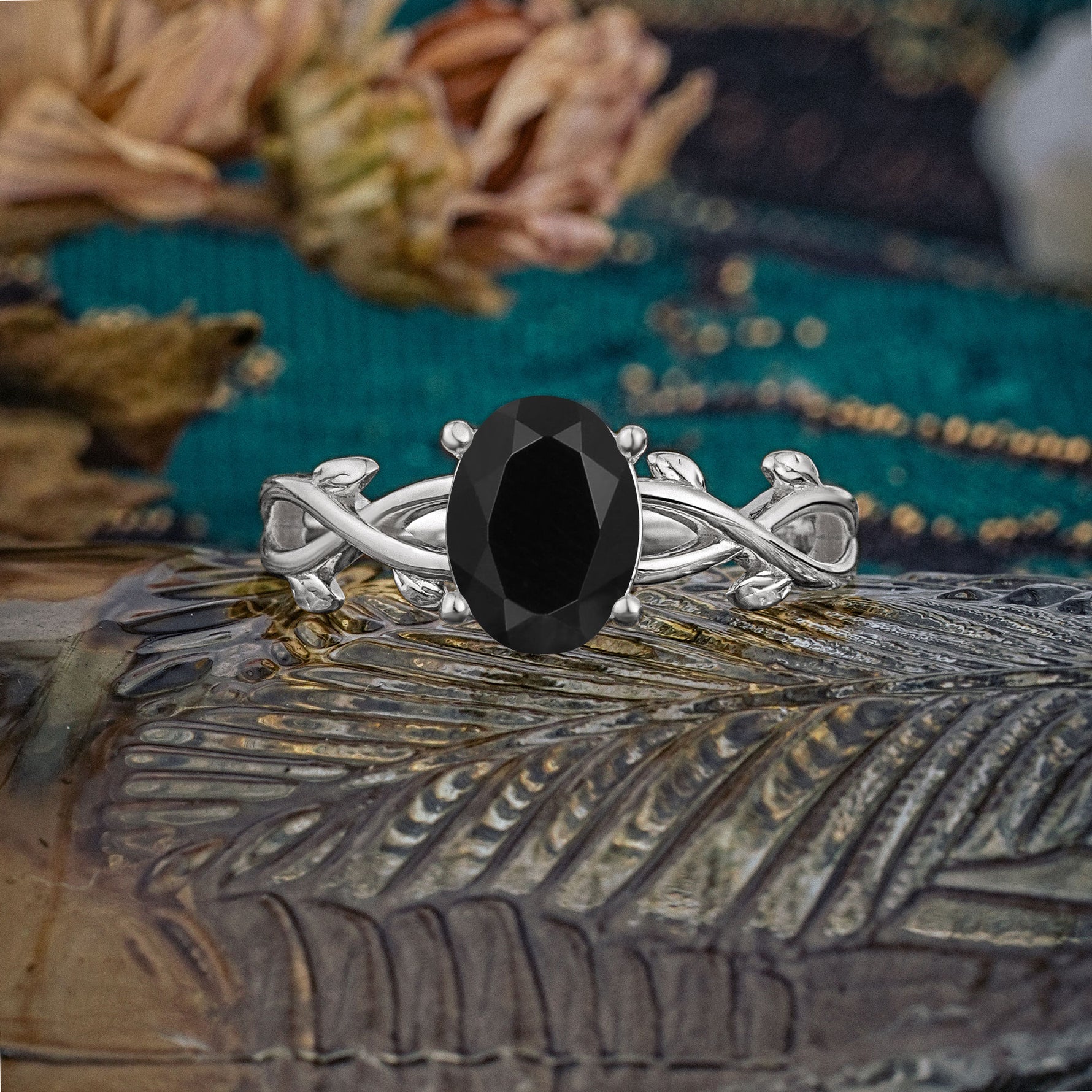 Nature inspired Black Onyx Engagement Ring - Additional view