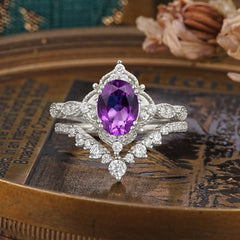 Gorgeous Oval Cut Amethyst Engagement Ring Set