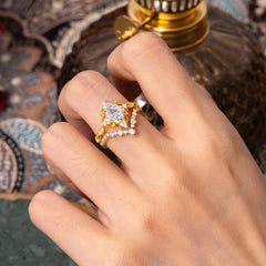 Gorgeous Oval Cut Moissanite Engagement Ring Set