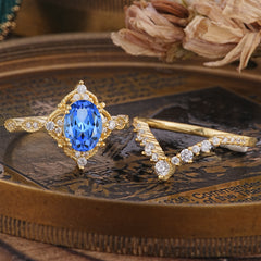 Gorgeous Oval Cut Sapphire Engagement Ring Set