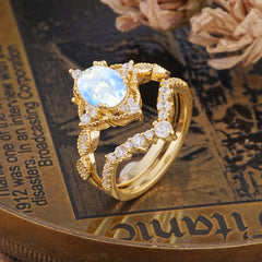 Gorgeous Oval Cut Moonstone Engagement Ring