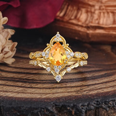 Luxury Vintage Pear-Cut Citrine Engagement Ring Set