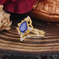 Luxury Vintage Pear-Cut Tanzanite Engagement Ring Set