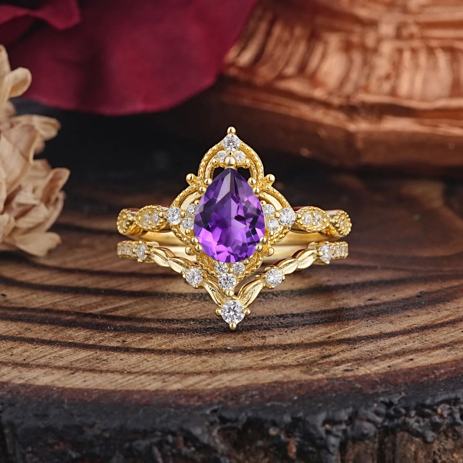 Luxury Vintage Pear-Cut Natural Amethyst Bridal Ring Set