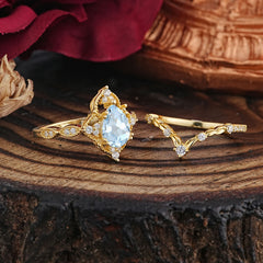 Luxury Vintage Pear-Cut Aquamarine Engagement Ring Set