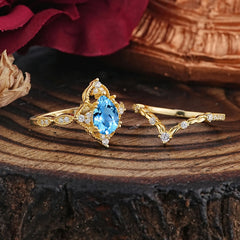 Luxury Vintage Pear-Cut Aquamarine Engagement Ring Set