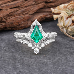 Unique Cut Kite Cut Emerald Cluster Engagement Ring Set 2pcs