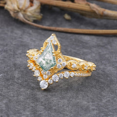 Unique Cut Kite Cut Natural Moss Agate Cluster Engagement Ring Set 2pcs