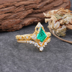 Unique Cut Kite Cut Emerald Cluster Engagement Ring Set 2pcs