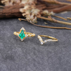Unique Cut Kite Cut Emerald Cluster Engagement Ring Set 2pcs