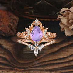 Elegant 5 Prong Pear-Cut Amethyst Engagement Ring Set