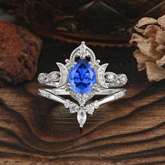 Elegant 5 Prong Pear-Cut Sapphire Engagement Ring Set