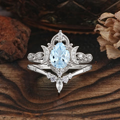 Elegant 5 Prong Pear-Cut Aquamarine Engagement Ring Set