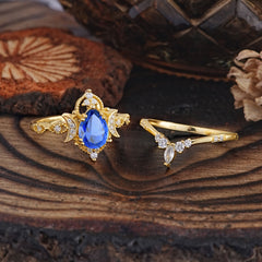 Elegant 5 Prong Pear-Cut Sapphire Engagement Ring Set