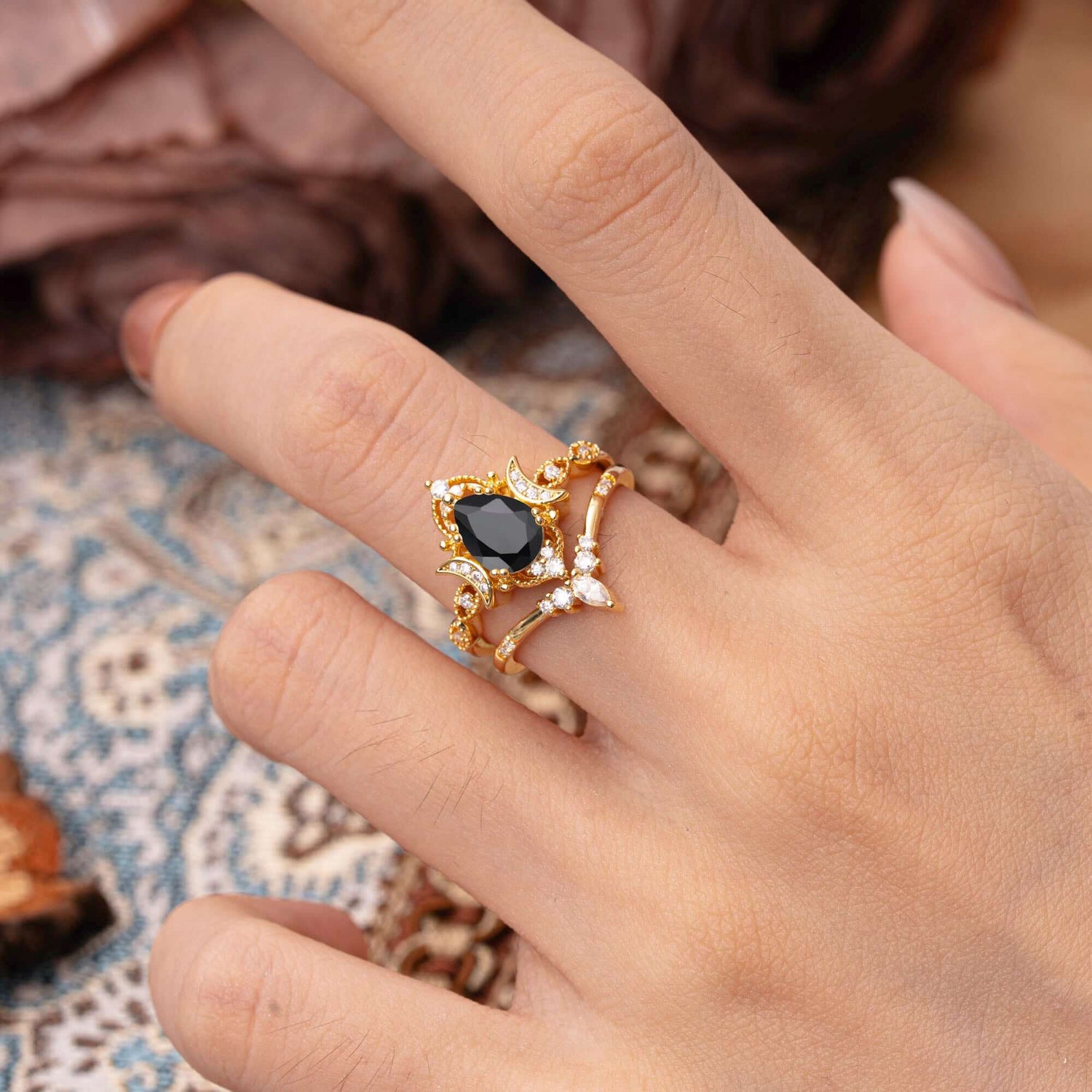 Elegant 5 Prong Pear-Cut Black Onyx Bridal Ring Set