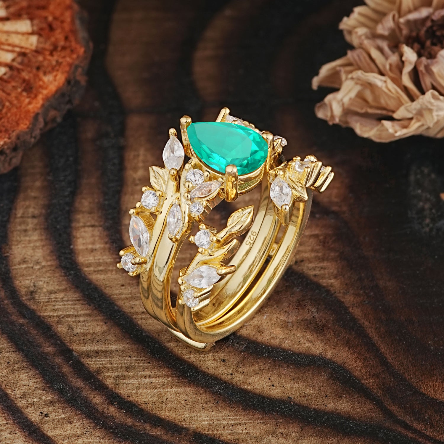Vintage Leaf Branch Pear Cut Emerald Bridal Ring Set