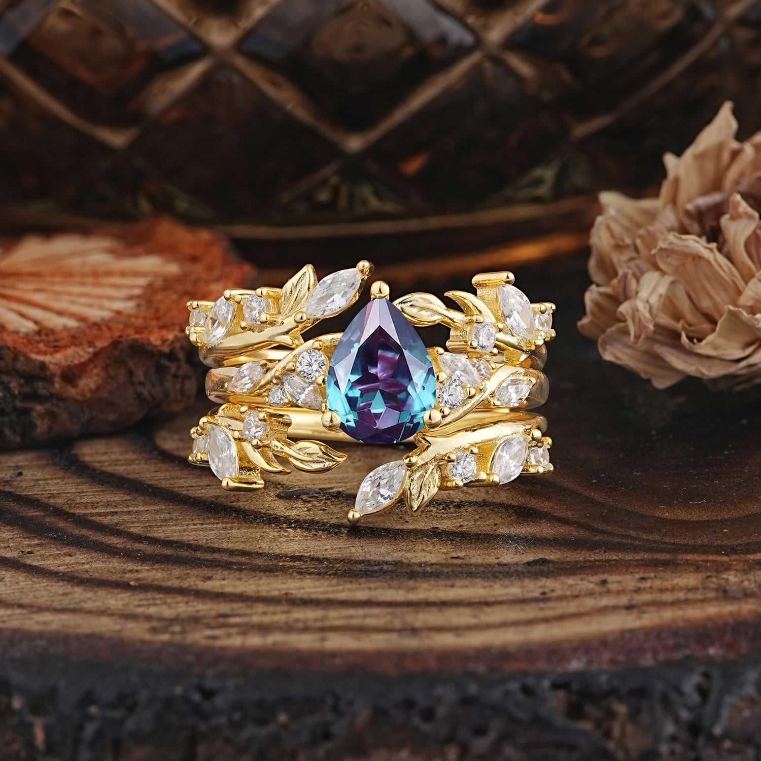 Vintage Leaf Branch Pear Cut Alexandrite Bridal Ring Set