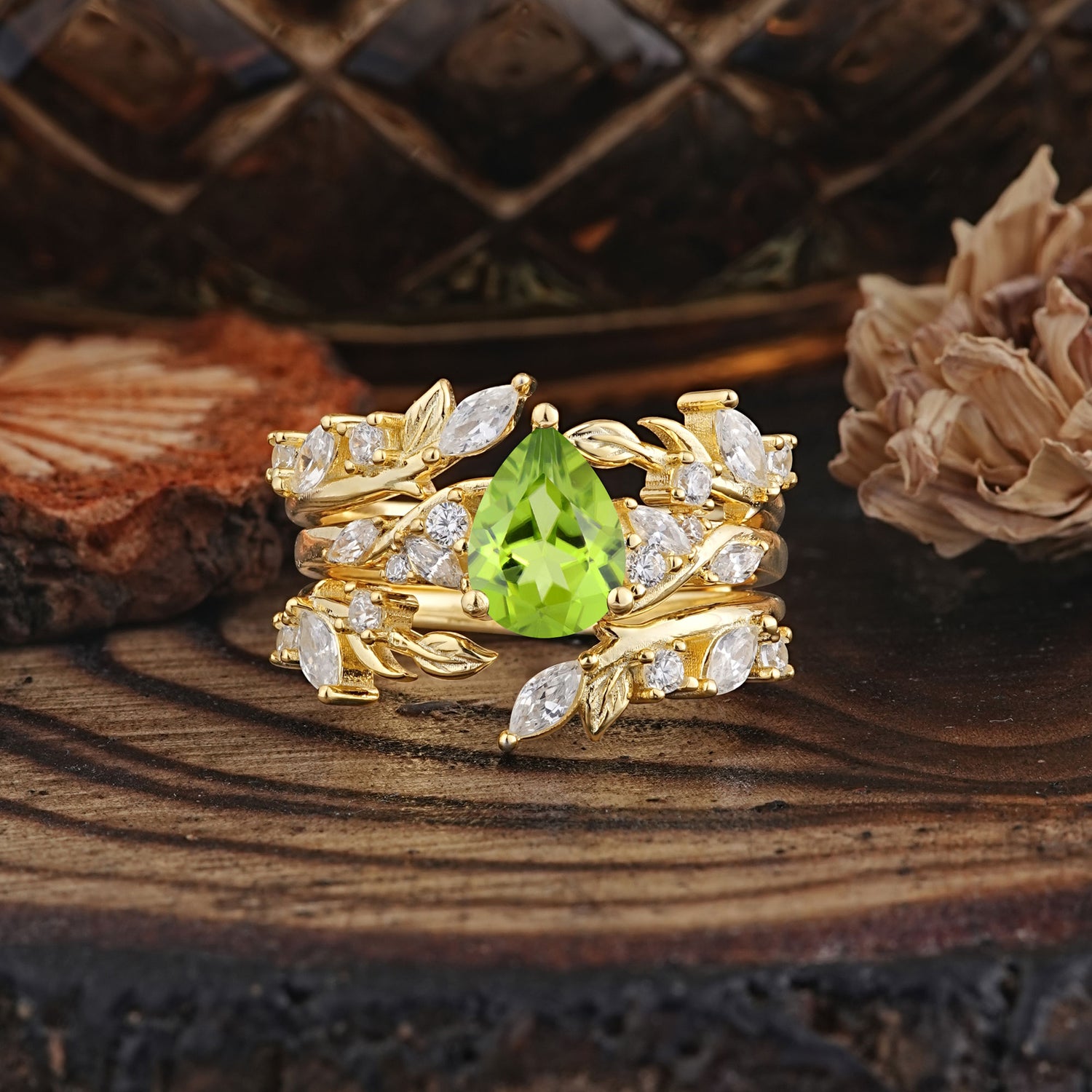 Vintage Leaf Branch Pear Cut Peridot Bridal Ring Set