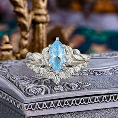 Nature-Inspired 6 Prong Marquise Aquamarine Engagement Ring Set with Vine Motif