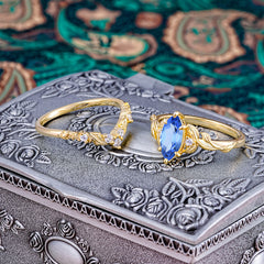 Nature-Inspired 6 Prong Marquise Sapphire Engagement Ring Set with Vine Motif