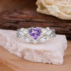 4-Prong Nature-Inspired Heart-Cut Natural Amethyst Engagement Ring Set