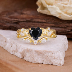 4-Prong Nature-Inspired Heart-Cut Black Onyx Engagement Ring Set