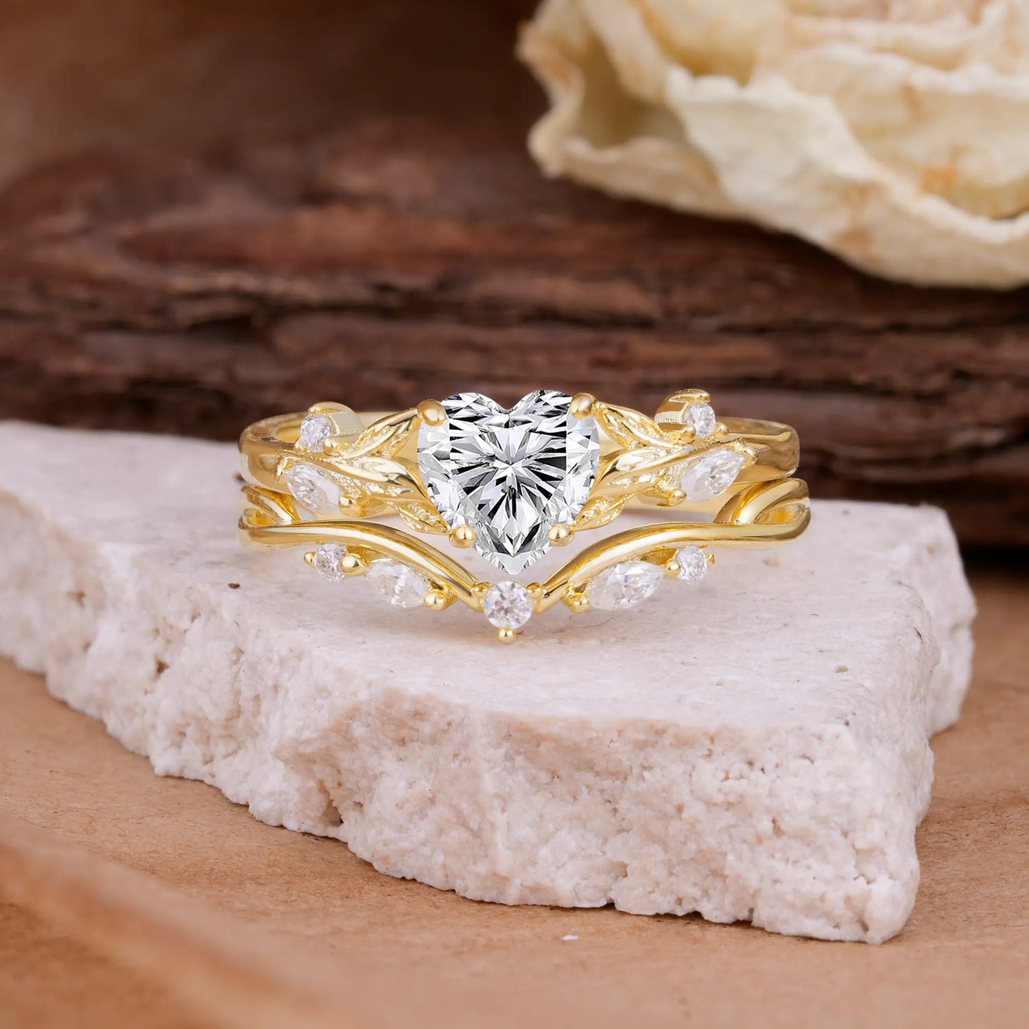 4-Prong Nature-Inspired Heart-Cut Lab Diamond Bridal Ring Set