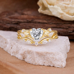 4-Prong Nature-Inspired Heart-Cut Lab Diamond Engagement Ring Set