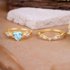 4-Prong Nature-Inspired Heart-Cut Aquamarine Engagement Ring Set