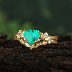 4-Prong Nature-Inspired Heart-Shaped Emerald Engagement Ring