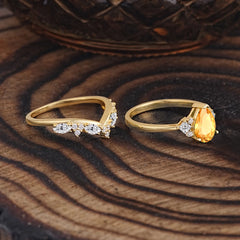 Luxury 3-Prong Pear-Cut Citrine Engagement Ring Set