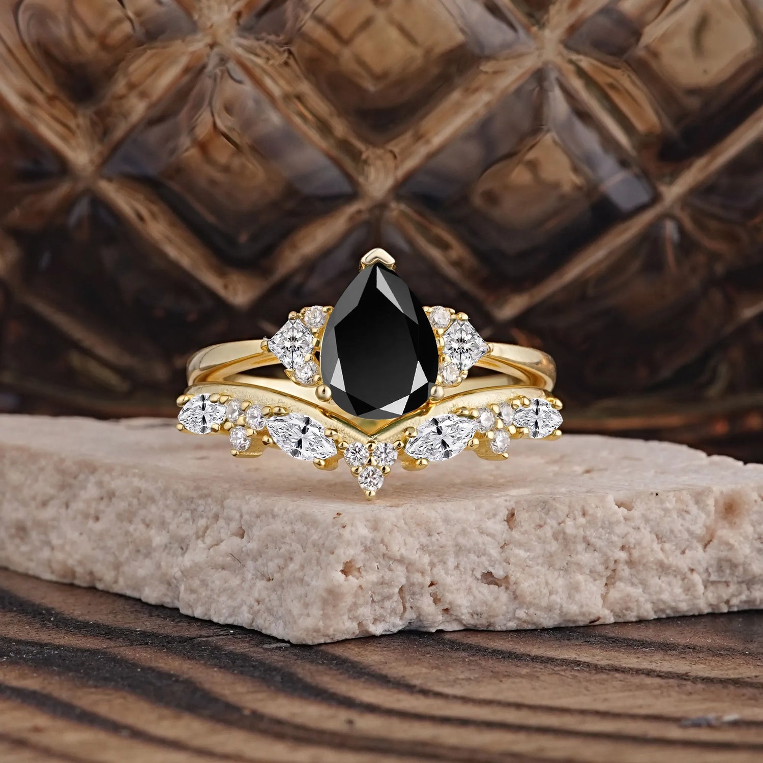 Luxury 3-Prong Pear-Cut Black Onyx Bridal Ring Set
