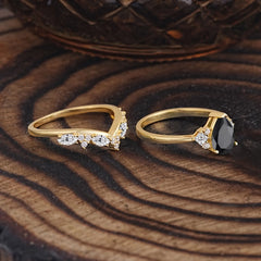 Luxury 3-Prong Pear-Cut Black Onyx Engagement Ring Set