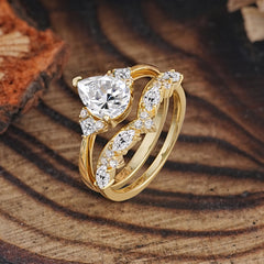 Luxury 3-Prong Pear-Cut Lab Diamond Engagement Ring Set