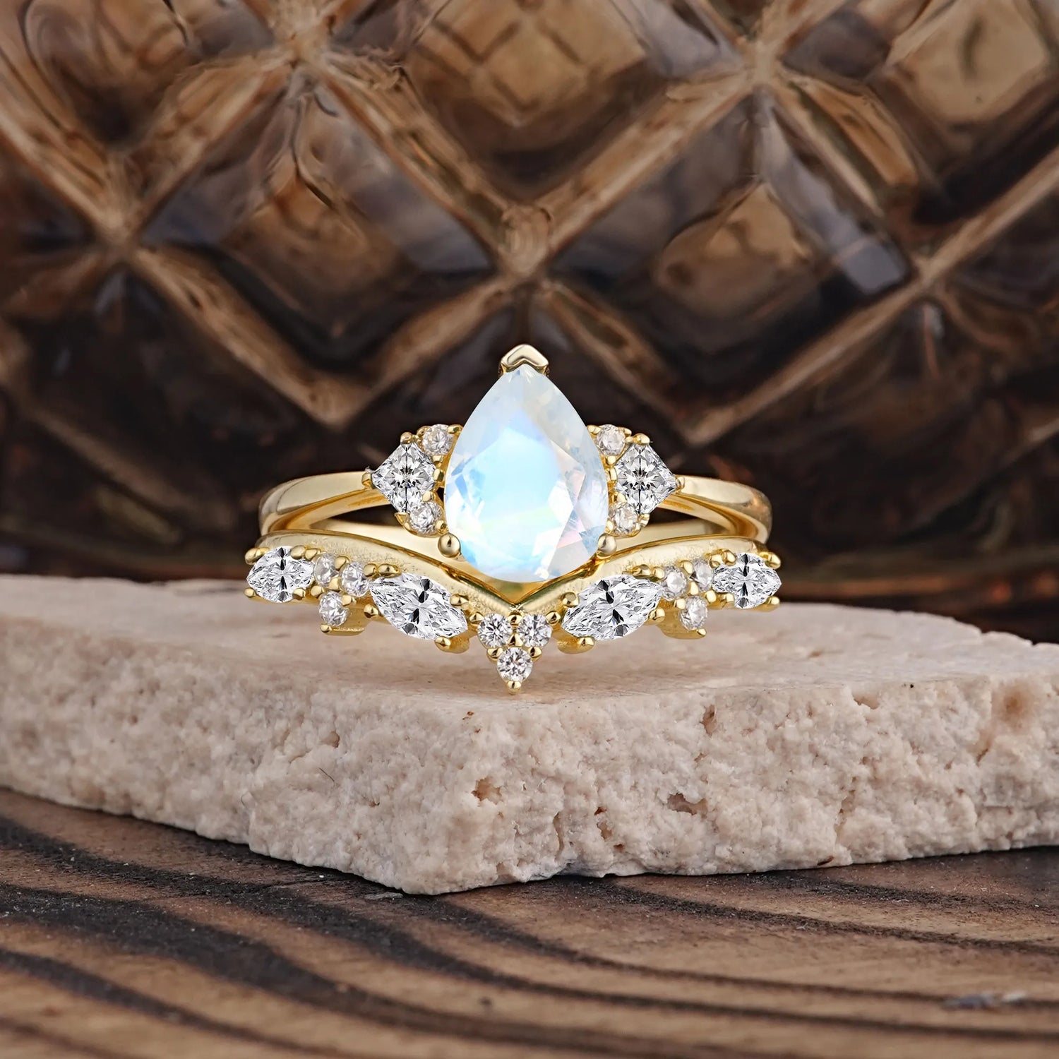 Luxury 3-Prong Pear-Cut Moonstone Engagement Ring Set