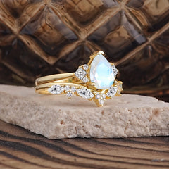 Luxury 3-Prong Pear-Cut Moonstone Engagement Ring Set