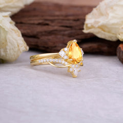 Fashion-Forward Luxury Pear-Cut Citrine Engagement Ring Set